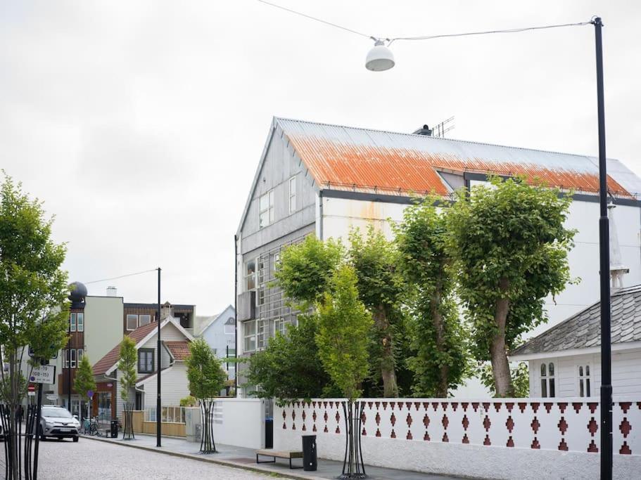 Ny Urban Leilighet Med Super Utsikt 호이예순 외부 사진